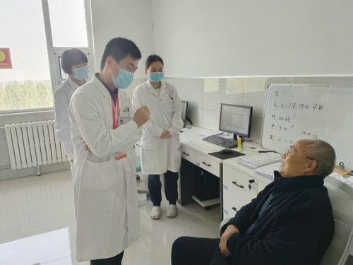 王利军 王利军