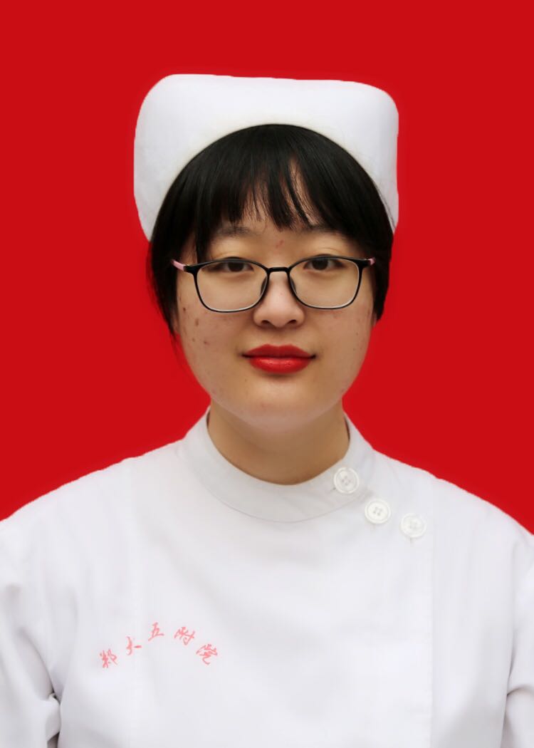 李盈盈