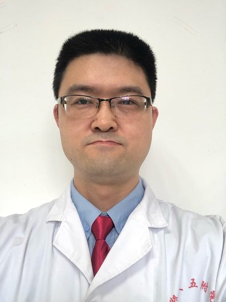 薛亦白