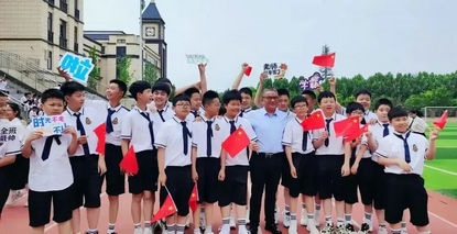 一位老师的最后一堂课与最后一张证书